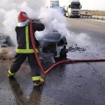 دو مصدوم بر اثر آتش سوزی خودروی سواری در کاشان