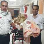 تولد نوزاد عجول لنجانی در آمبولانس