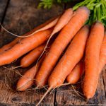 قیمت هویج از صدر گرانی پایین می‌آید؟